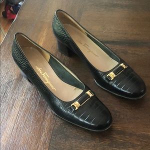 Salvatore Ferragamo women’s shoes, size 9 1/2 AA (narrow).